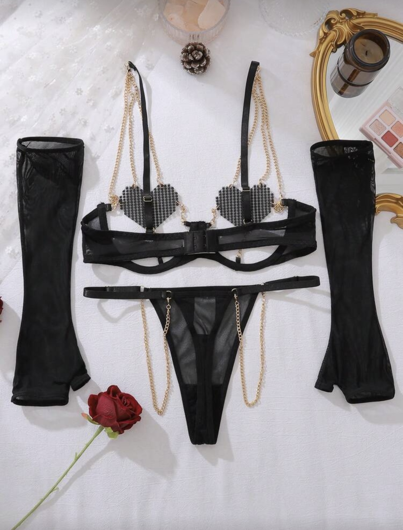 Conjunto Corazón Prohibido