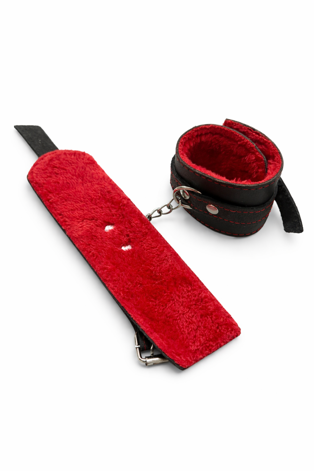 Esposas de ecocuero y peluche con cadena